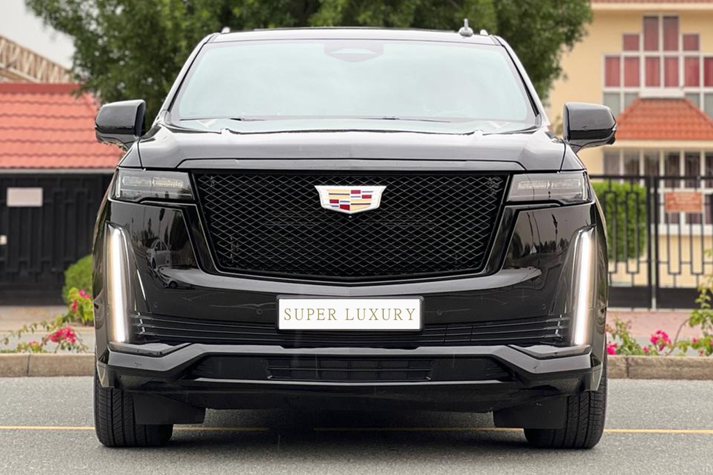 Explore Dubai in Style: Cadillac Escalade Rental