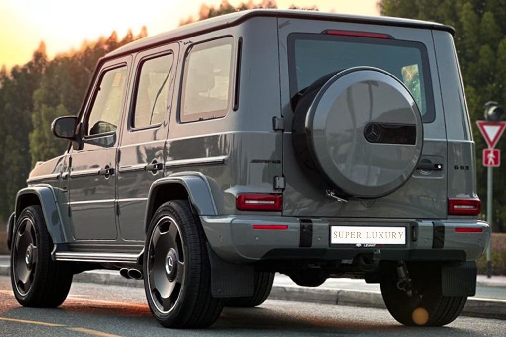 Mercedes G63 