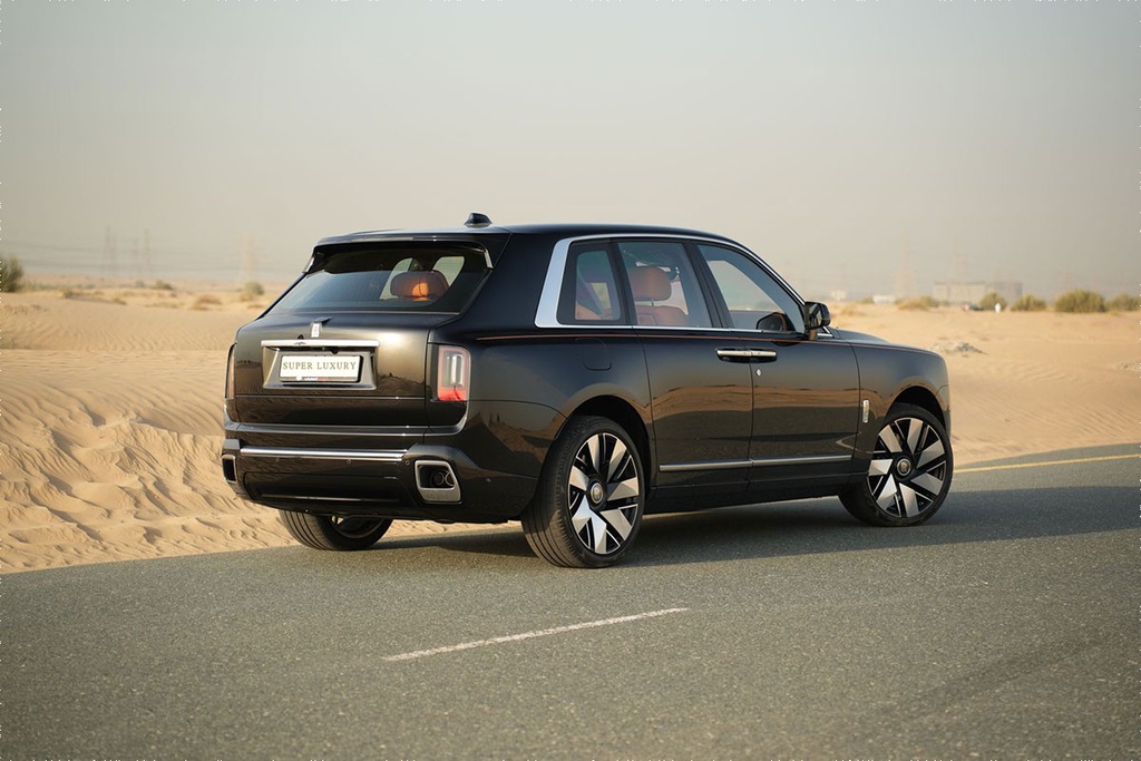 Rolls Royce Cullinan 2025 model, black